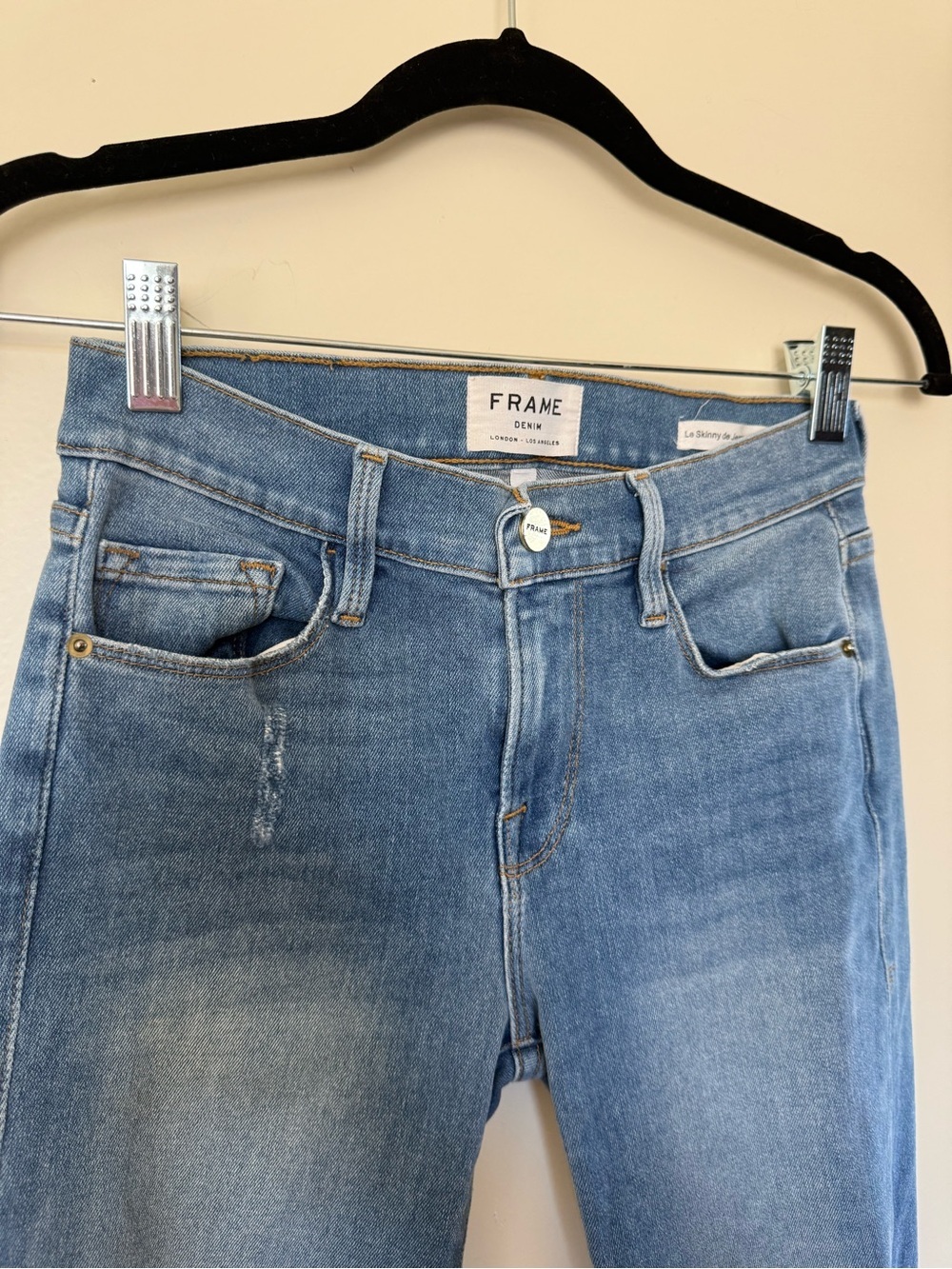 Frame Denim Le Skinny de Jeanne Crop Distressed Jeans in Size 25 - Picture 2 of 12